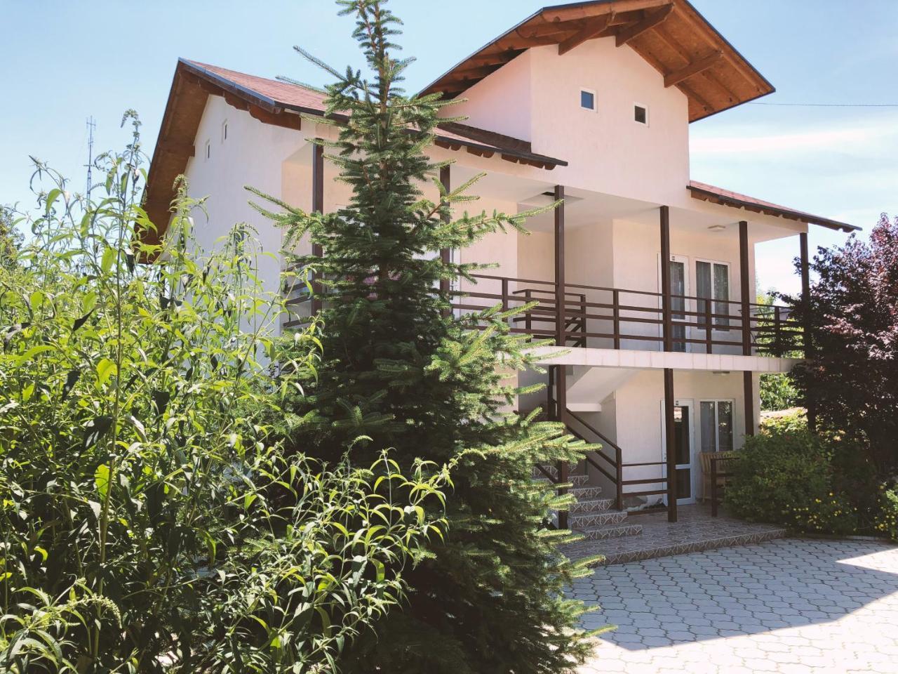 Guest House Leto Dolinka Luaran gambar